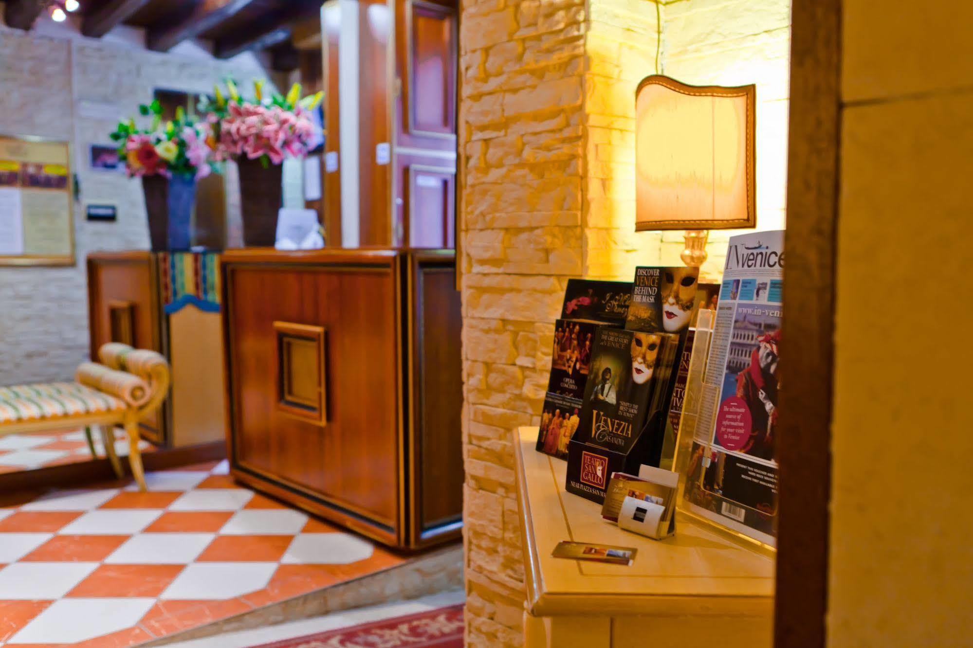 Hotel Henry Венеція Екстер'єр фото